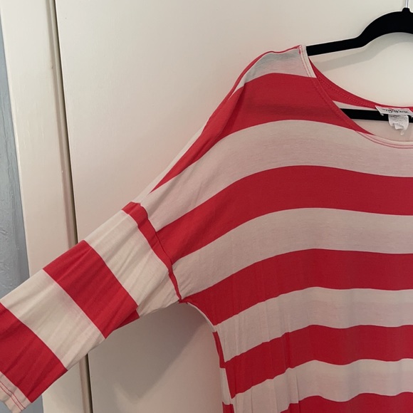 The Zig Zag Stripe pink & white striped tunic/top - Picture 4 of 11